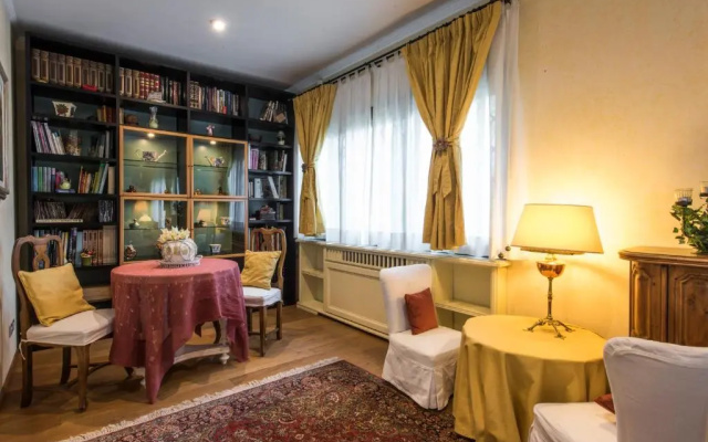 Fabulous Florentine Villa in the City..
