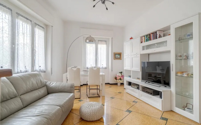 Betti 46 in Rapallo With 1 Bedrooms and 1 Bathrooms