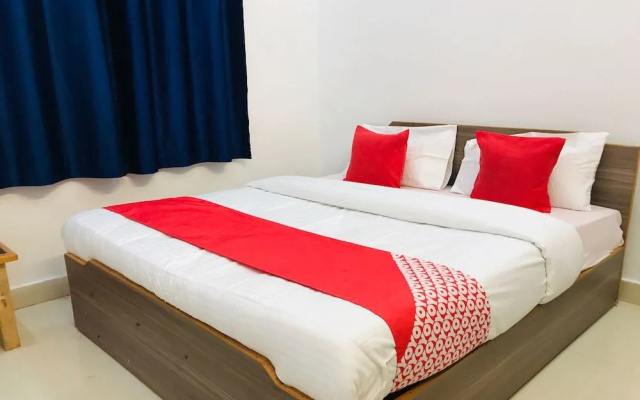 OYO 23054 Vishal Residency Barkot