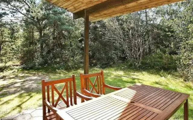 Three-Bedroom Holiday home in Læsø 3