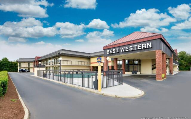 Отель Best Western Center Inn США, Вирджиния-Бич - отзывы, цены и фото номеров - забронировать отель Best Western Center Inn онлайн вид на фасад