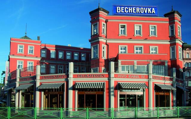 Отель Apartmany Becherplatz Чехия, Карловы Вары - отзывы, цены и фото номеров - забронировать отель Apartmany Becherplatz онлайн вид на фасад