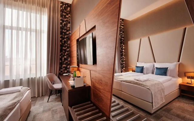 Artis Boutique Hotel