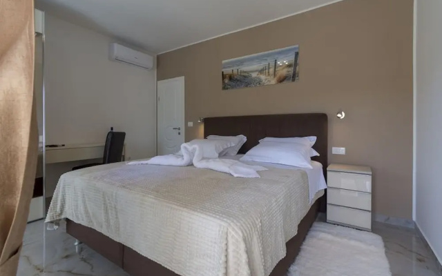 Villa Neda