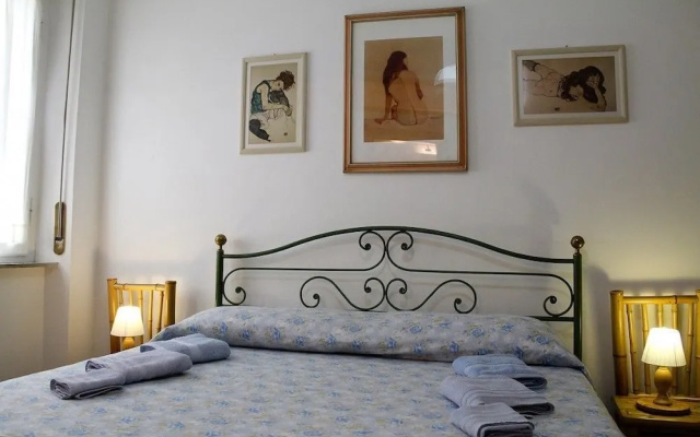 Guest House - Rooms Rent Cisanello