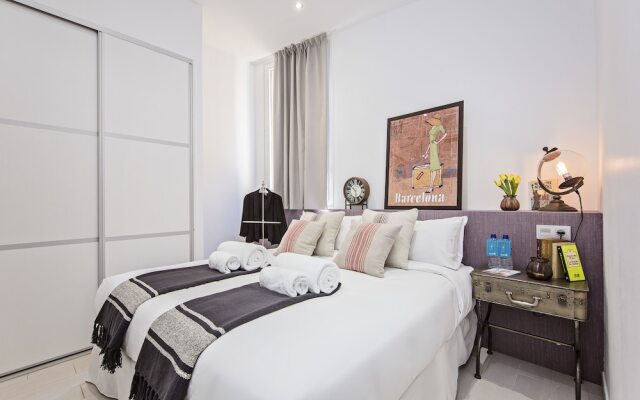 Отель Sweet Inn Apartments Plaza España - Sants Испания, Барселона - отзывы, цены и фото номеров - забронировать отель Sweet Inn Apartments Plaza España - Sants онлайн вид на фасад