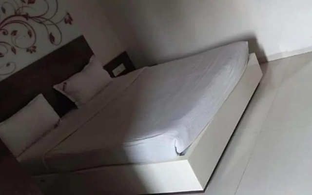 FabHotel AK Grand