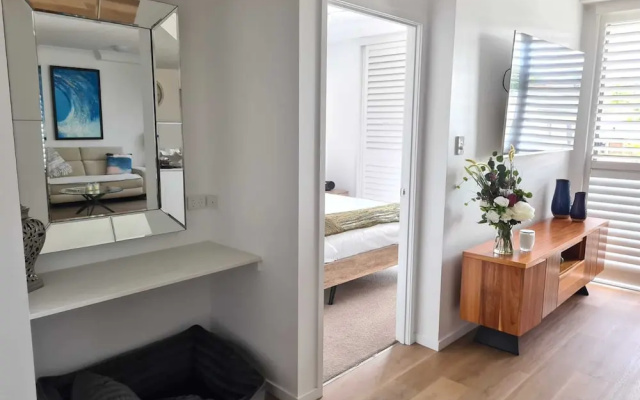 Modern 2 BR with Private Pool and Garden