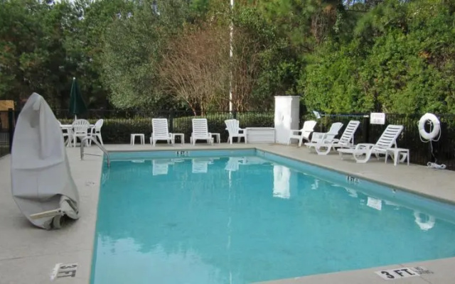 Quality Inn Pooler