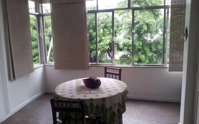 Luiz Leblon Guest House