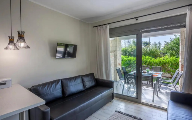 Apartments Enastron 4.3