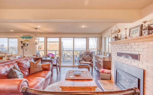 Chandler Beach House