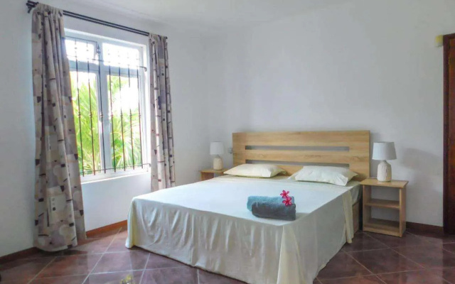 Tulsi Apartment & Studio