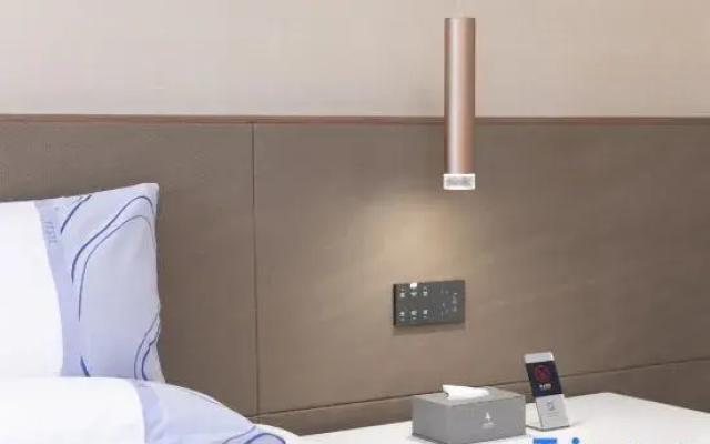 Yeste International Hotel (Qinzhou Pubei Aoyuan Zhengwuzhongxin)