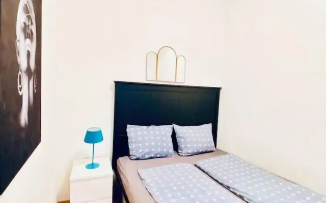 2BR Apartment Close to Stadthalle