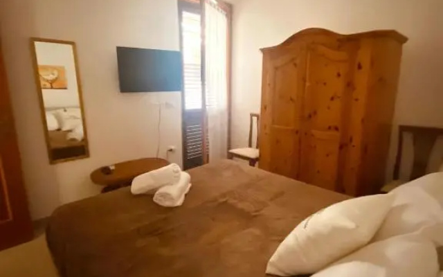 ADV Holiday House - Casa Vacanze