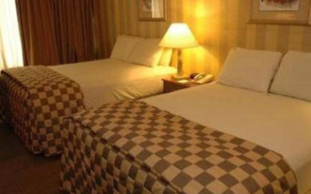 Clarion Hotel & Casino