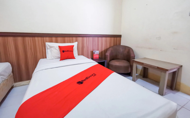 RedDoorz @ Jalan R Sukamto Palembang