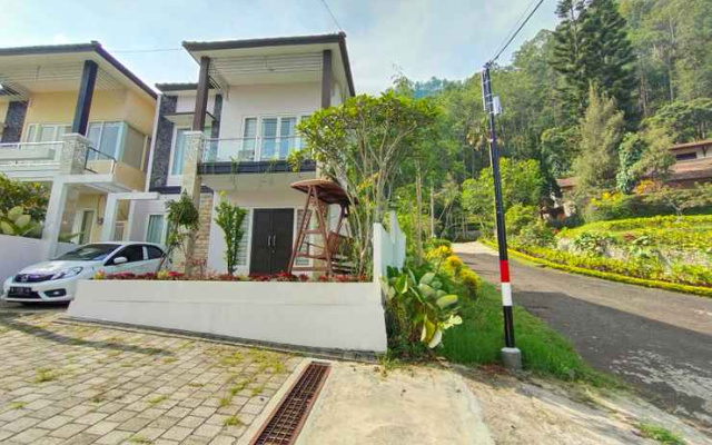 Puri Bidadari 6 With Private Mini Pool By N2K