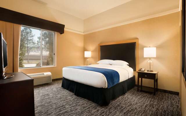 DoubleTree by Hilton Hotel Oklahoma City Airport