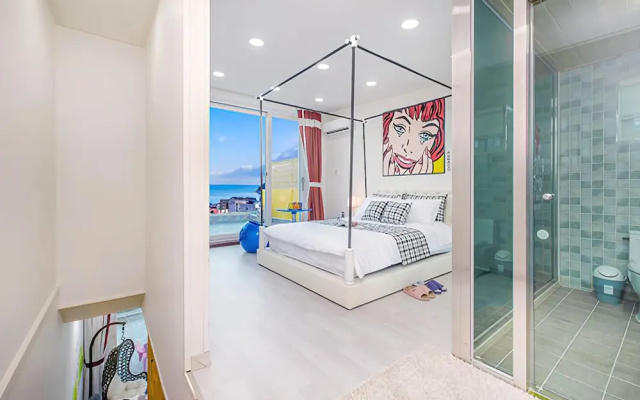 Geoje Island Monaco Pool Villa Pension
