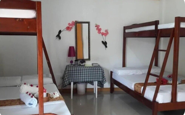 Hanbee's Flower Garden Resort