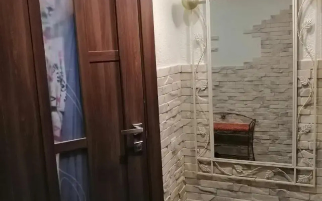У Ксені