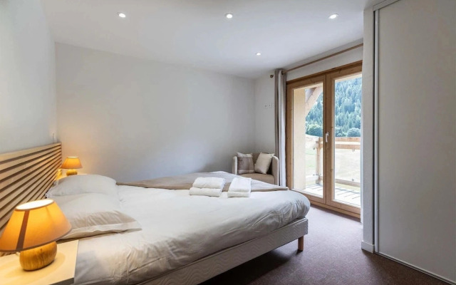 Chalet in Paradiski With Spa & Stunning Views