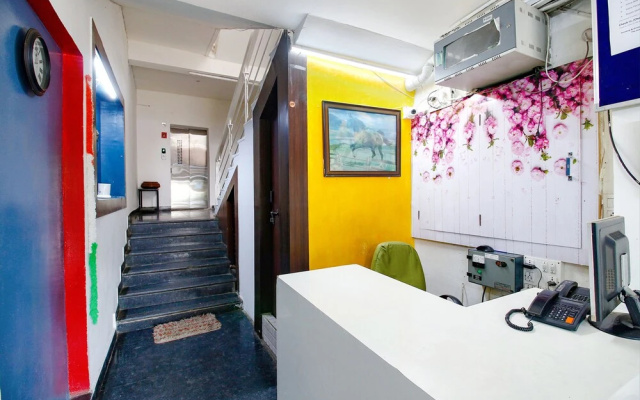 FabHotel Saket Inn