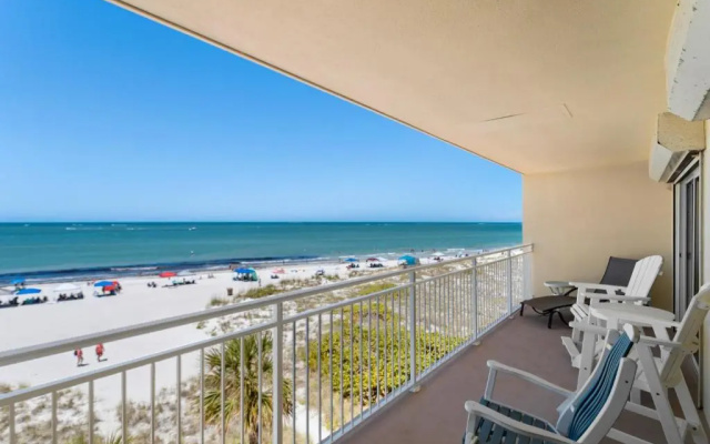 311 Madeira Norte Condo