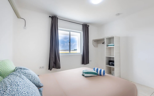 Luxury 2BR Apartment With Pool - Great Location