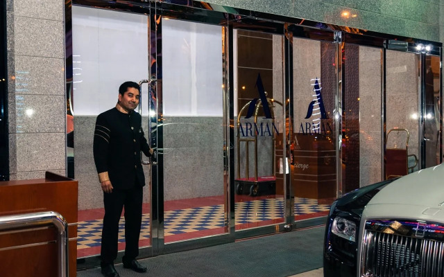 Отель Arman Hotel Juffair Mall