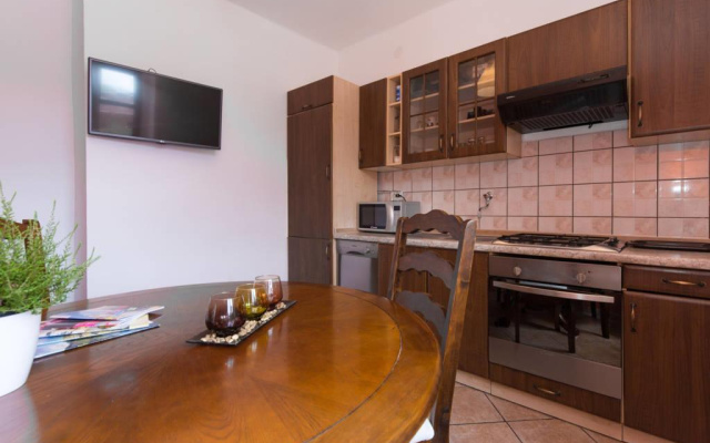 Hostel Kvarner-All private rooms with private bathrooms