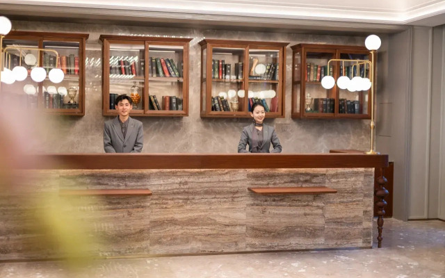 Отель Beijing Chaoyang Panjiayuan Mercure