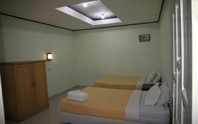 Hotel Pandu Lakeside Parapat