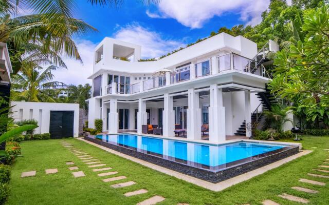 Отель VIP Villas Pattaya Palm Oasis Jomtien Beach вид на фасад