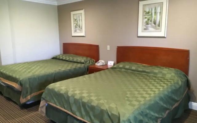 Regency Inn And Suites