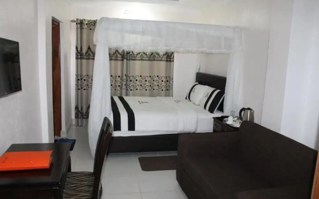 Chambai Safari Hotel