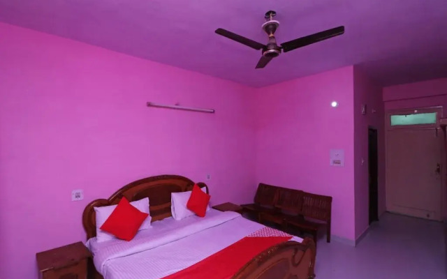 Hotel Vishwamitra By OYO Rooms