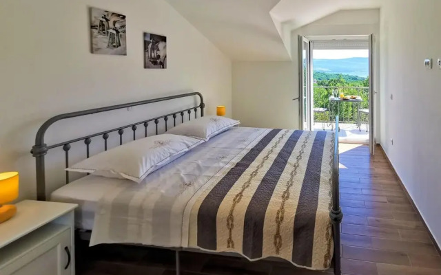 Nice Home in Risika With 2 Bedrooms and Wifi