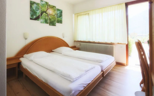 Bamboohouse Motel Riazzino