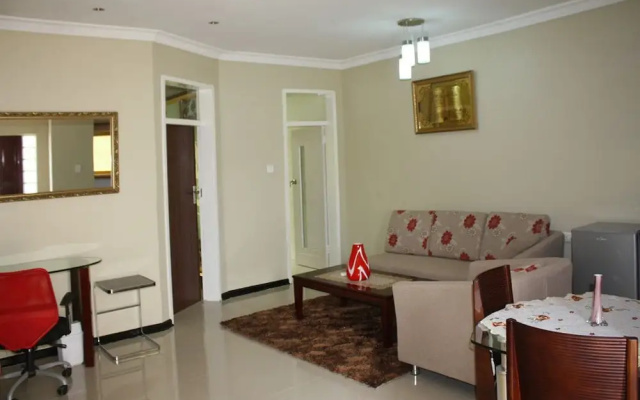 Nomads Court Lodge