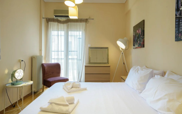 Cosy 2BR flat - metro station & hospital
