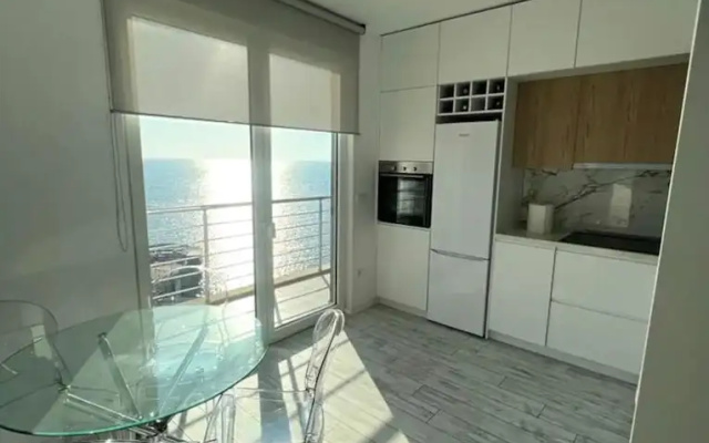 Currila Beach Modern Stunning Views