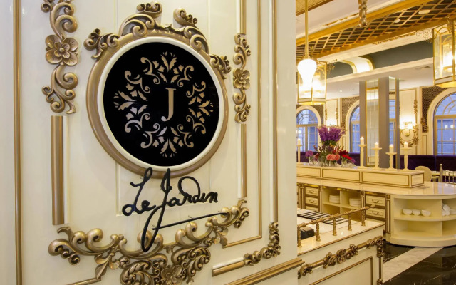 D'primahotel 