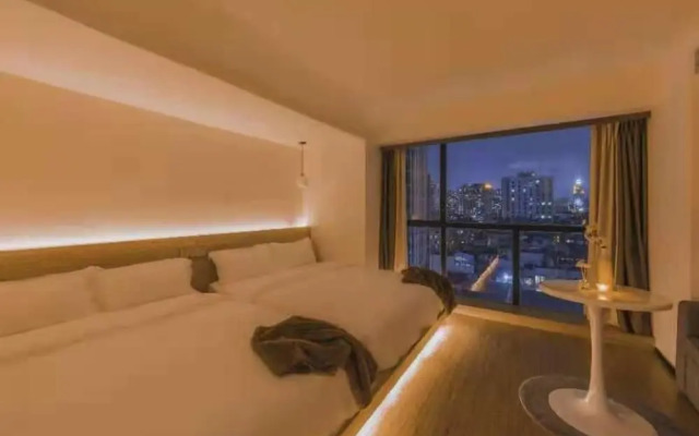 De La Reine Bar Spa Hotel Guangzhou