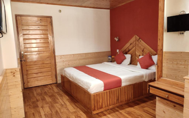 Hotel Pineview Shimla
