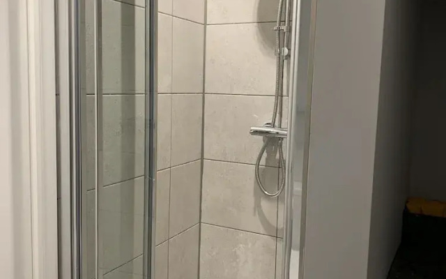 Stunning 1-Bed Apartment in Newmarket
