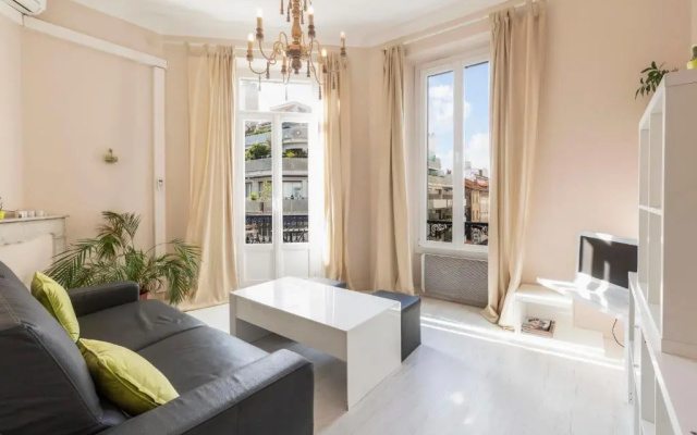 Cosy apartment 39M2, two steps from rue d'Antibes and Croisette
