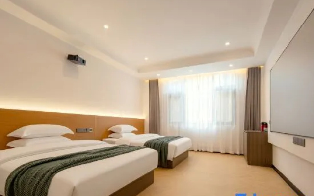 Libo Zhiyu Home Inn Chinese Inn (Xiaoqikong West Gate)